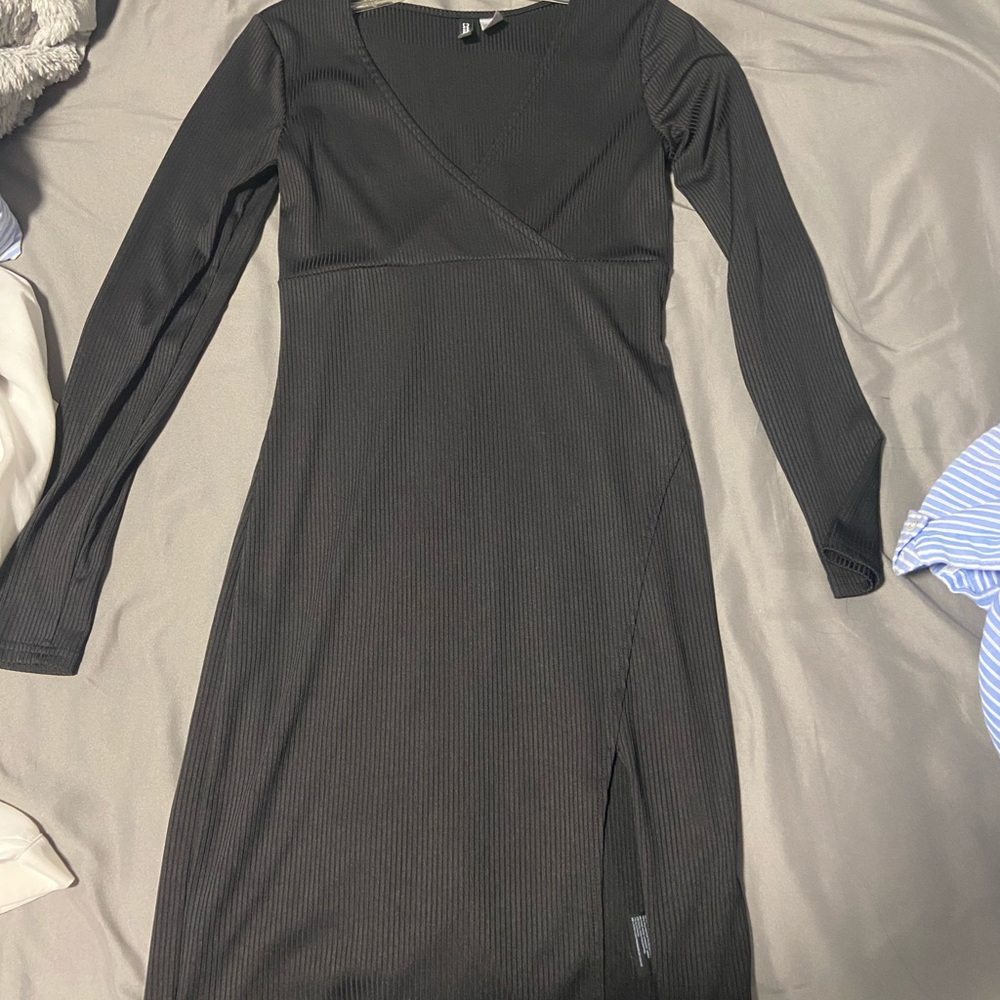 Black long sleeve dress with slit